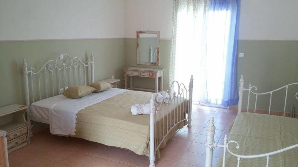 Elaias Gi Residence Mousata ภายนอก รูปภาพ