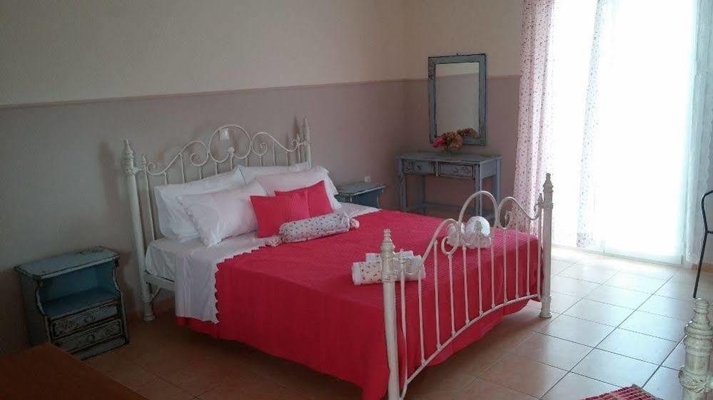 Elaias Gi Residence Mousata ภายนอก รูปภาพ